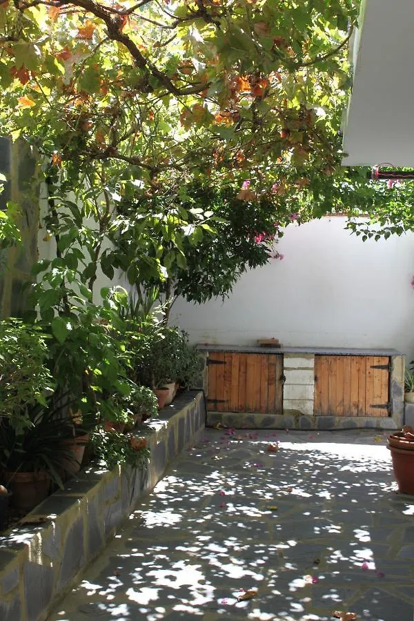 Casa Hierbabuena Villa El Bosque 0*,